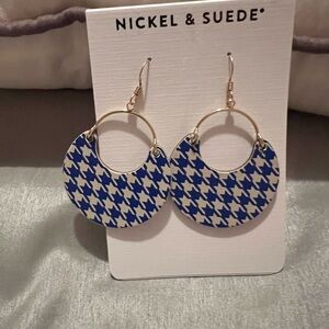 Nickel & Suede Blue and White Earrings